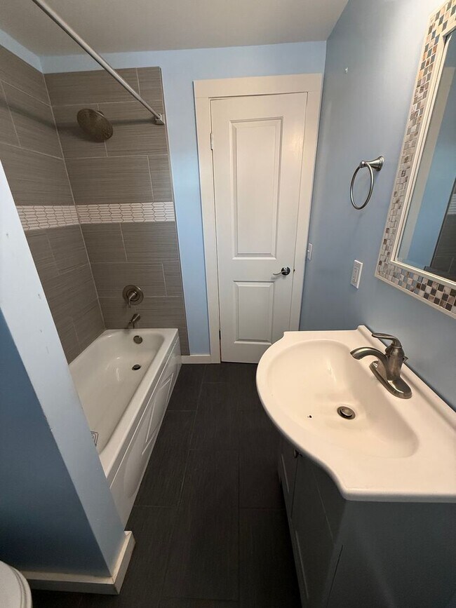 Foto del edificio - Dunbar Ave (121)