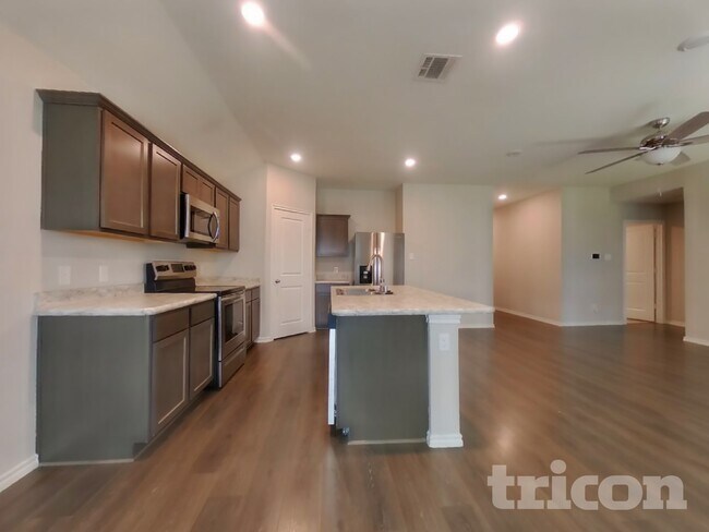 Foto del edificio - 3609 Doris Dr