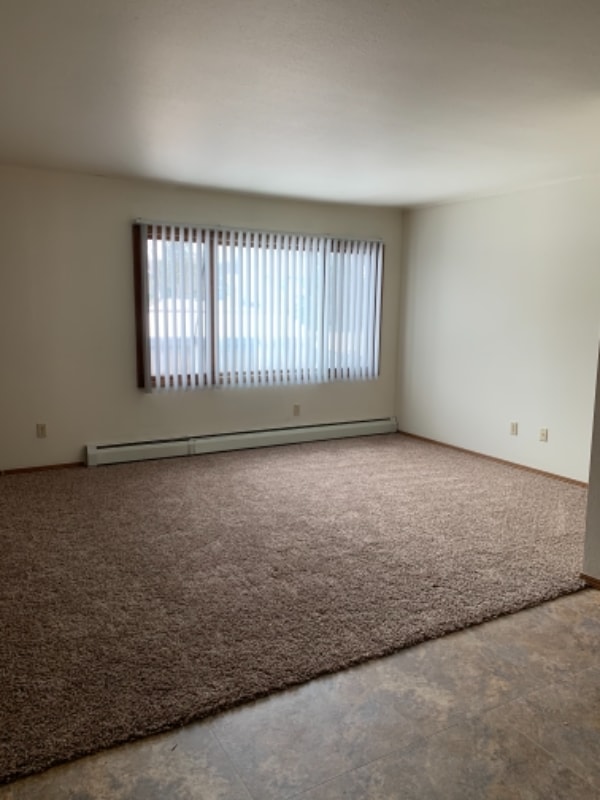 Building Photo - 1349 Rockwell Rd