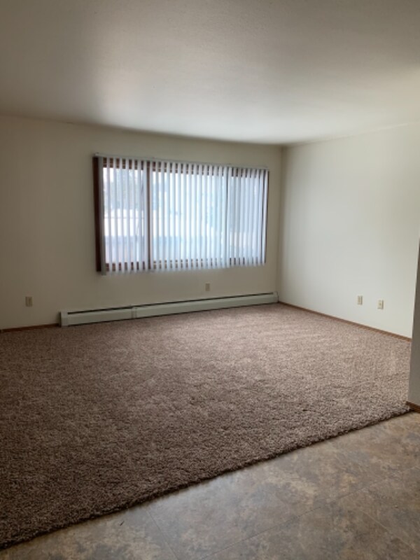 Foto del edificio - 1349 Rockwell Rd