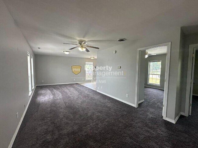 Foto del edificio - 12910 S Cline Ave