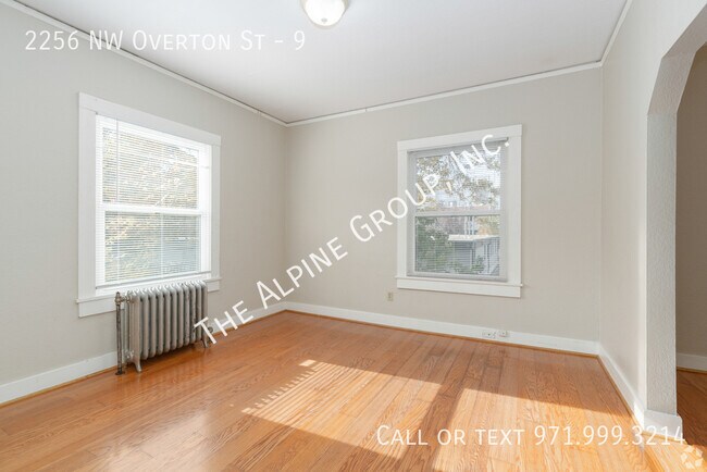 Foto del edificio - NW Portland Studio!