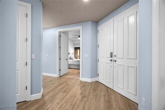 Building Photo - 10620 Gulf Shore Dr