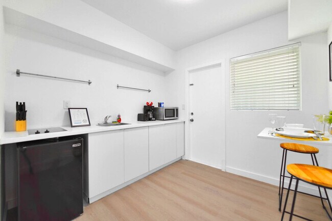 Foto del edificio - 515 NE 82nd St