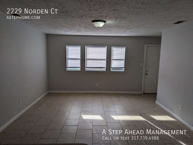 Foto del edificio - 2229 Norden Ct