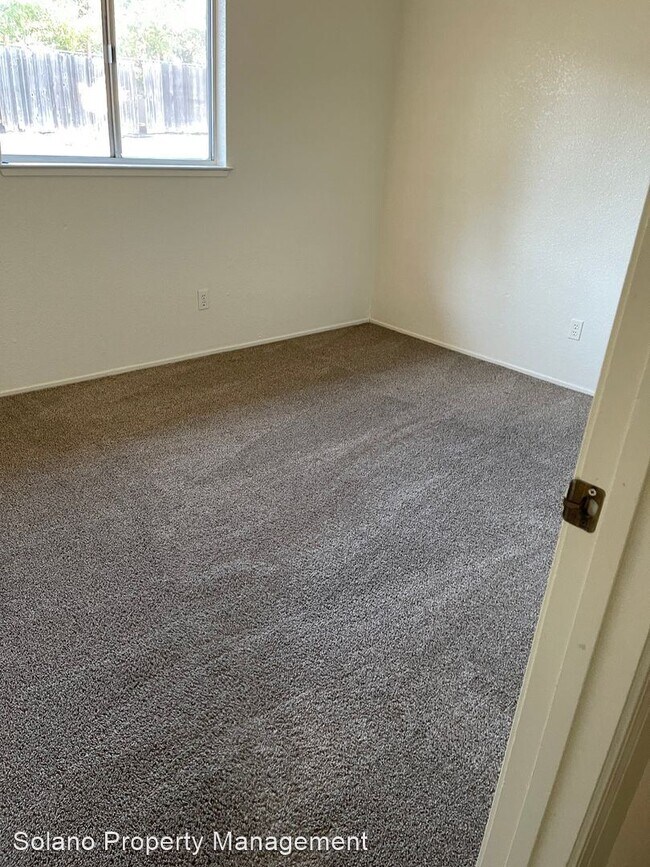 Foto del edificio - 3 br, 2 bath House - 135 Olivera Dr.