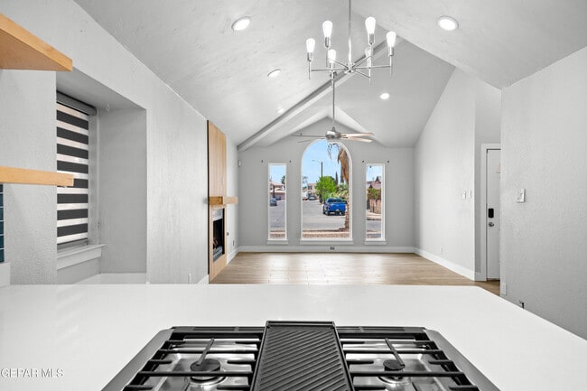 Building Photo - 12160 Valley Quail Dr