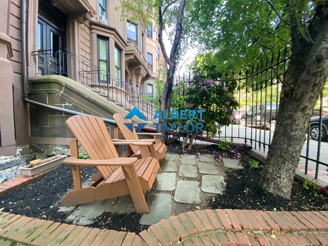 Foto del edificio - 117 Beacon St