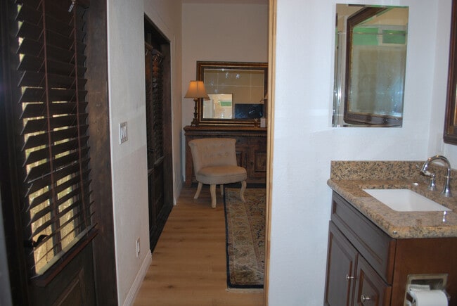 Building Photo - 20141 Orchid St