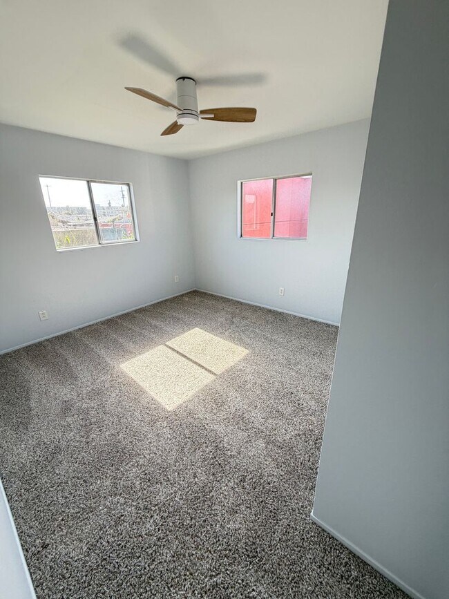 Building Photo - 4455-4457 32nd St, San Diego, CA 92116