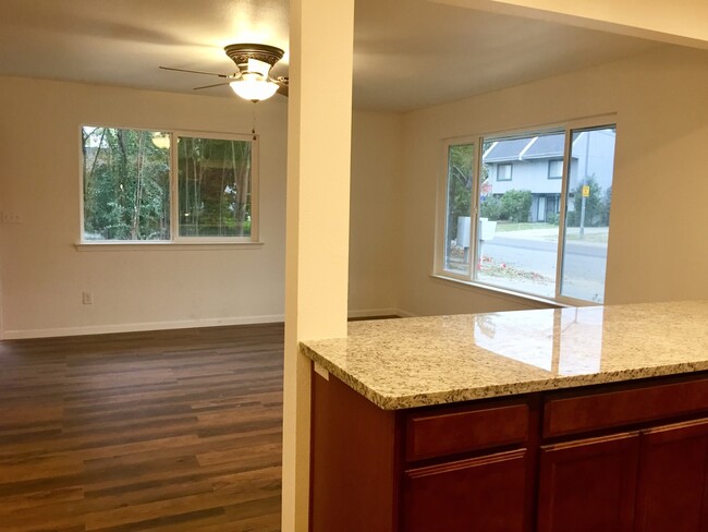 Building Photo - 2738 White Ave