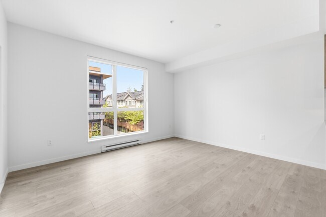 Photo du bâtiment - 19577-19577 65B Ave