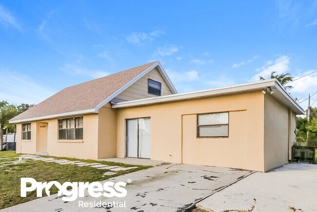 Building Photo - 4307 Brooks Ave