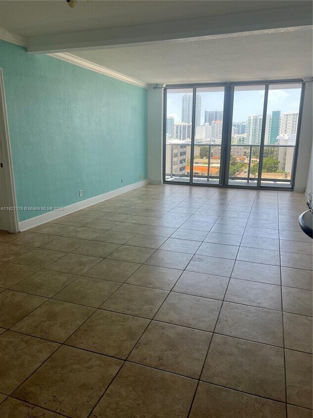 Foto principal - 401 69th St