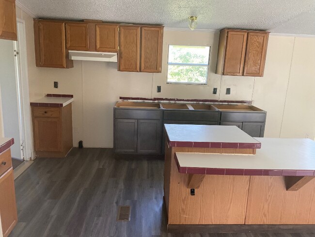 Foto del edificio - 283 Crescent Creek Ln