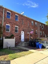 Building Photo - 12086 Abby Rd