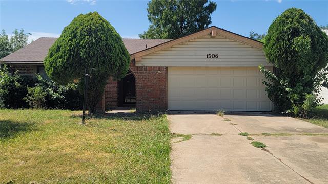 Building Photo - 1506 Roundrock Trail