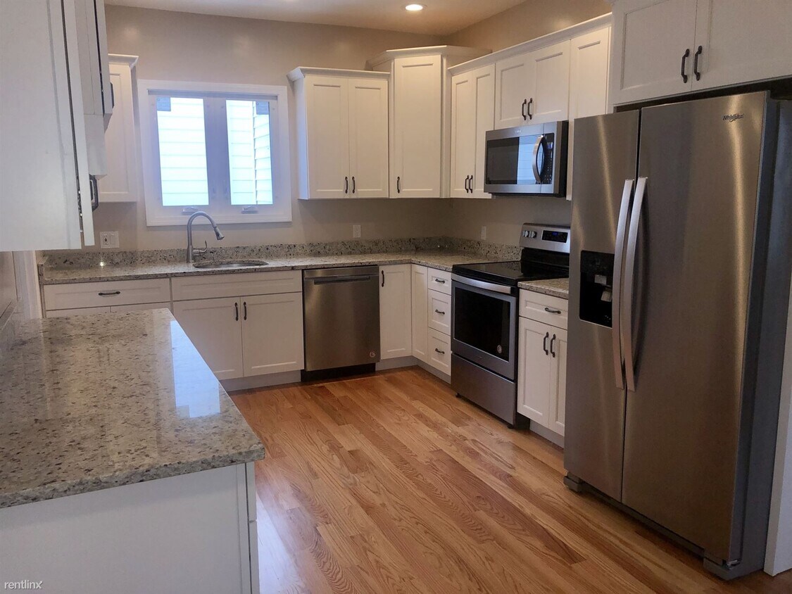 2 br, 1 bath - 56 Winthrop St # 1K - 2 br, 1 bath  - 56 Winthrop St # 1K
