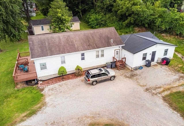 driveway upfront - 4100 Claremont Ave