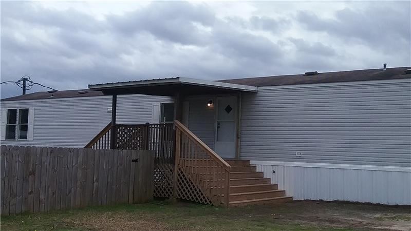 Primary Photo - 161 Cowboy Rd