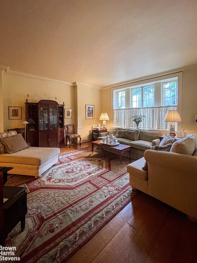 Primary Photo - 4 Bedroom Duplex