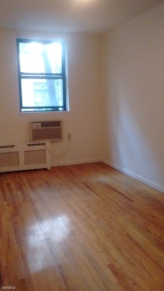 Building Photo - 3 br, 2 bath  - 51 W 74th St