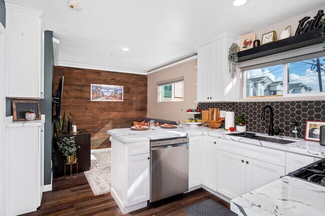 Building Photo - 4463 36th St