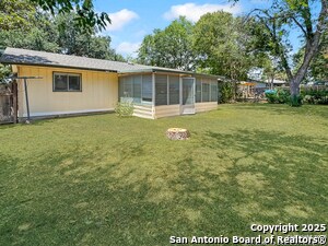 Foto del edificio - 4242 Eagle Nest Dr