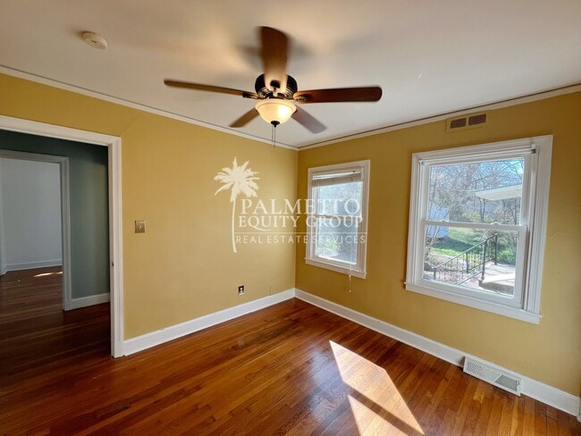 Foto del edificio - 1313 Cardinal Pl