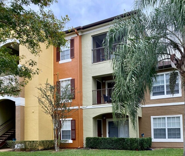 Building Photo - ***LIMITED TIME SPECIAL $300.00 OFF FIRST ...