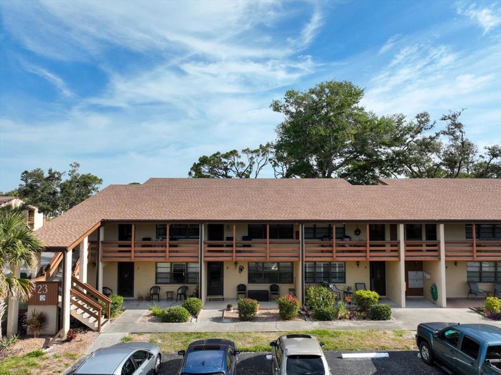 Foto principal - 23 Quails Run Blvd