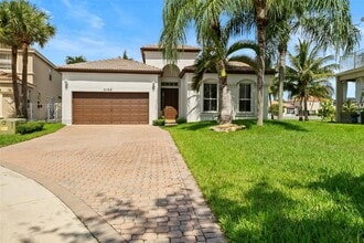 Building Photo - 5168 SW 157th Ave