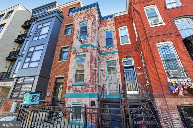 Building Photo - 914 N St NW