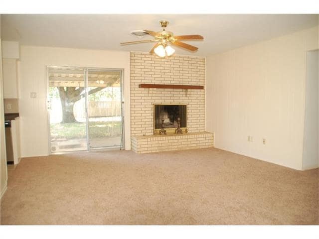 Building Photo - 409 Wilshire Dr