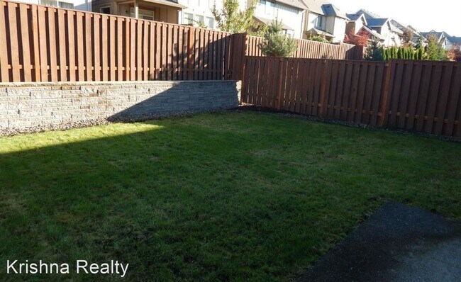 Building Photo - 4 br, 2.5 bath House - 16997 Northwest Sta...