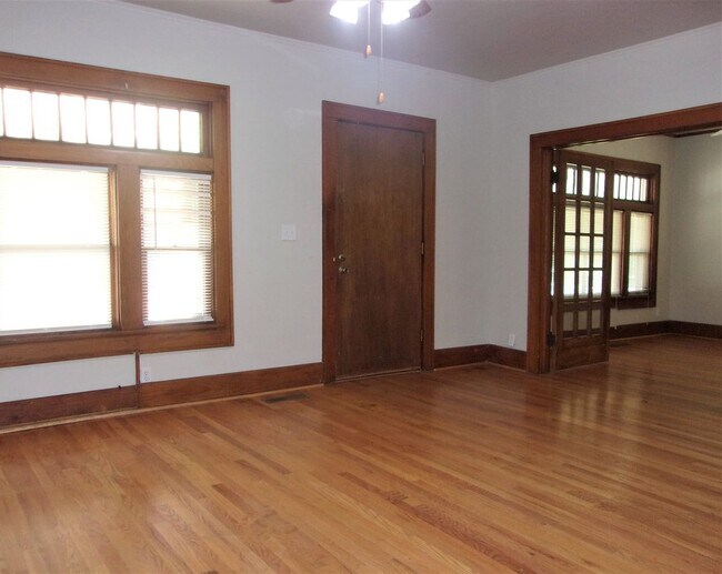 Foto del edificio - 440 NW 27th St