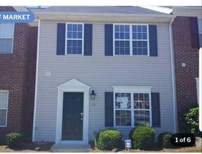 Building Photo - 107 Queensberry Ct