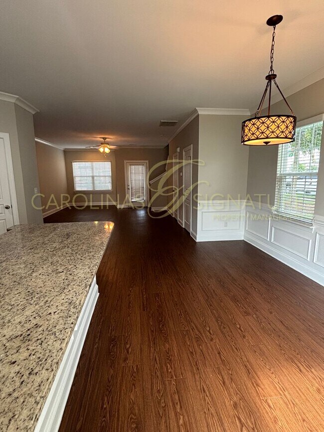 Foto del edificio - 3BR/2.5BA Townhouse in Settlers Landing; E...