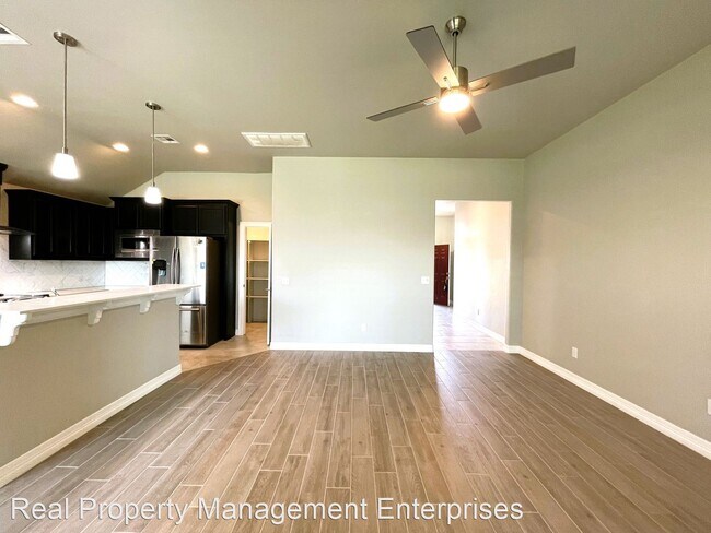 Foto del edificio - 3 br, 2 bath House - 9444 NW 87th St