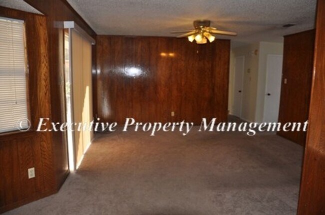 Foto del edificio - 1507 Little Street. Copperas Cove, TX 7652...
