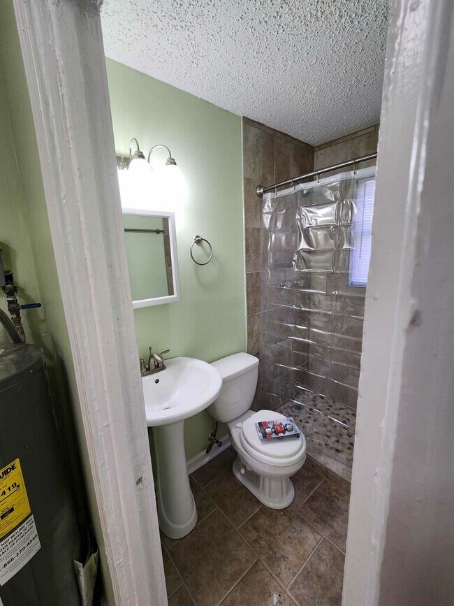 Foto del edificio - 3367 E Tuskegee Cir