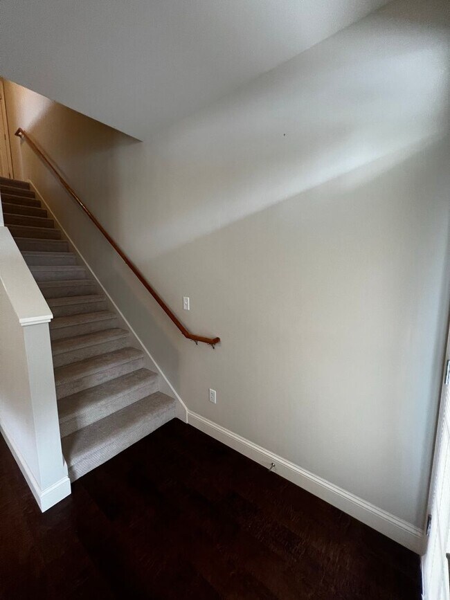 Foto del edificio - 228 Bayberry Cir