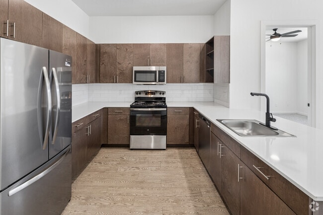 2E - 2BR, 2BA - 950SF - Kitchen - The Campbell