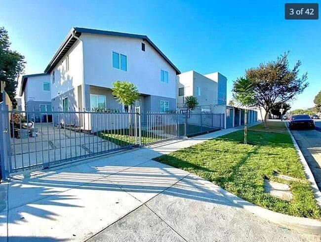 BROADWAY (10611) - BROADWAY (10611) Apartment