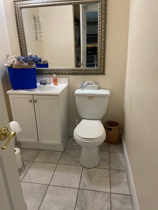 1373 Post Rd Unit 14 A, Wells, ME 04090 Condo for Rent in Wells, ME