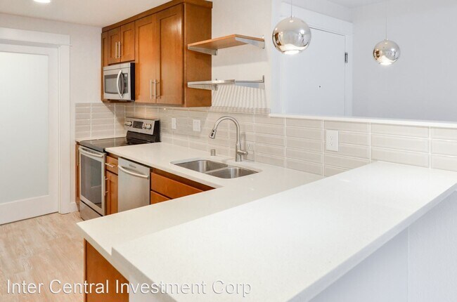 Building Photo - 712 Kirkland Cir