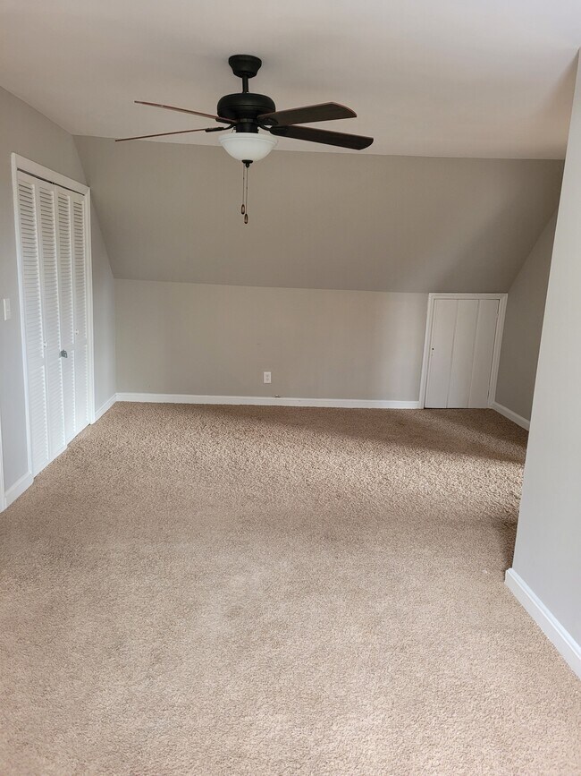 Bedroom - 441 Grove St