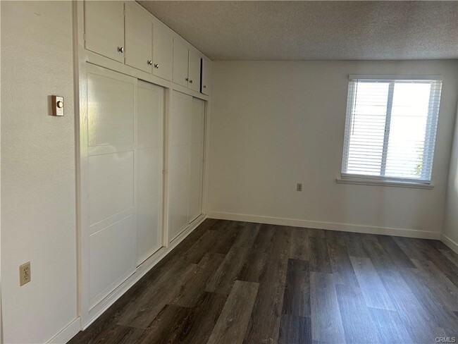 Building Photo - 315 Avenida Castilla