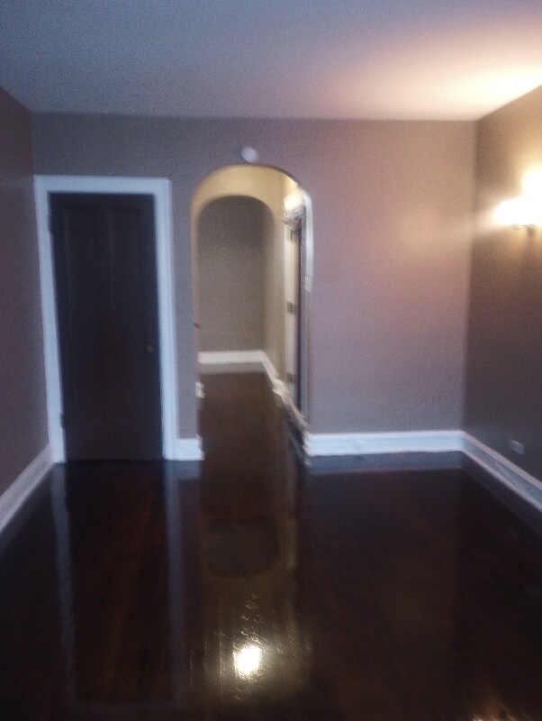 Primary Photo - 8038 S Ellis Ave