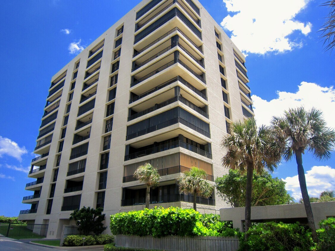 450 Ocean Dr Unit 706, Juno Beach, FL 33408 Condo for Rent in Juno